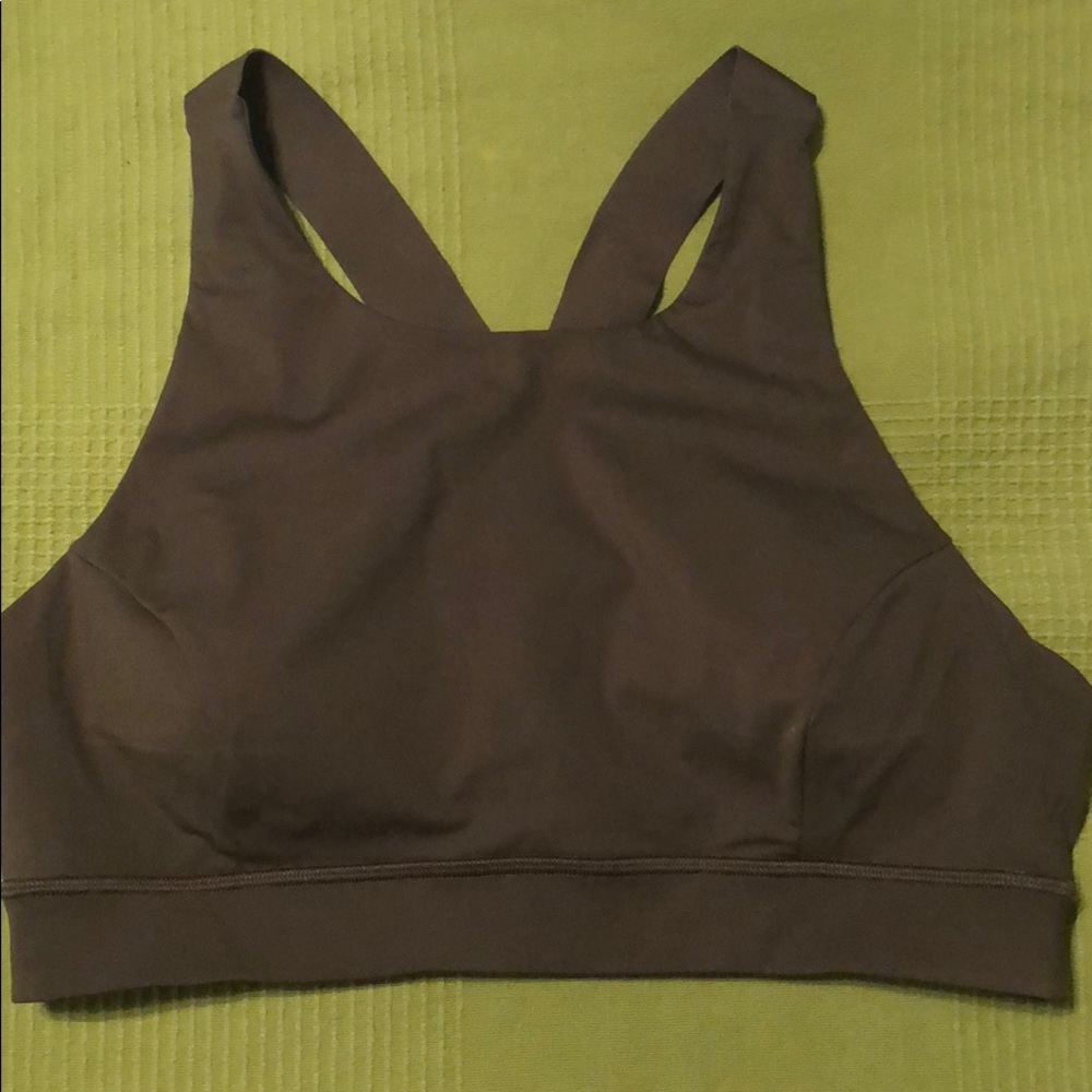 Lululemon sports bra size 12